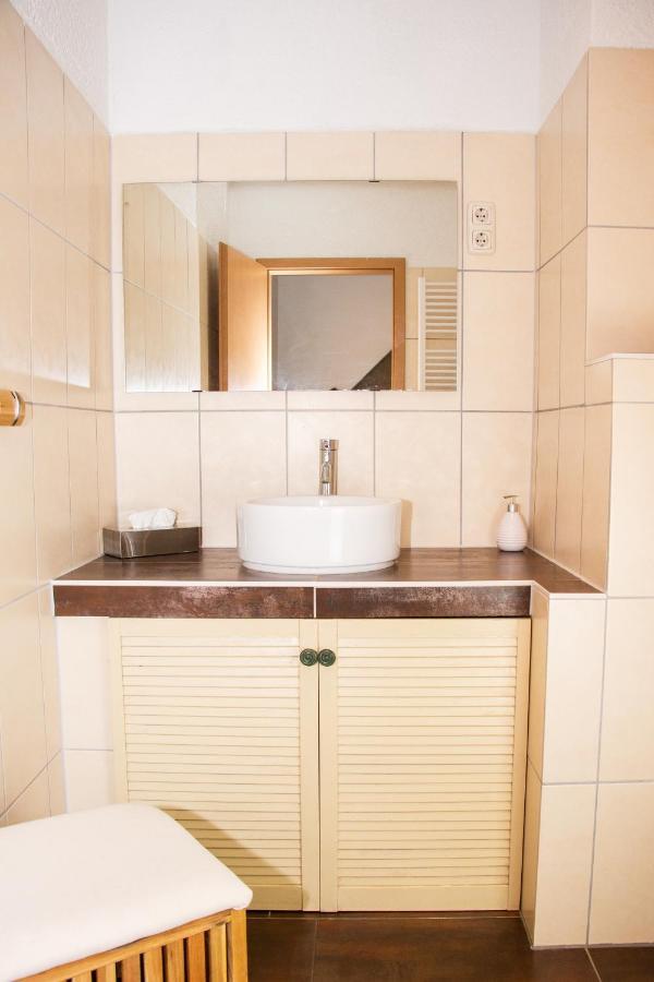 Ferienwohnung Am Alten Hafen Wismar Exterior photo